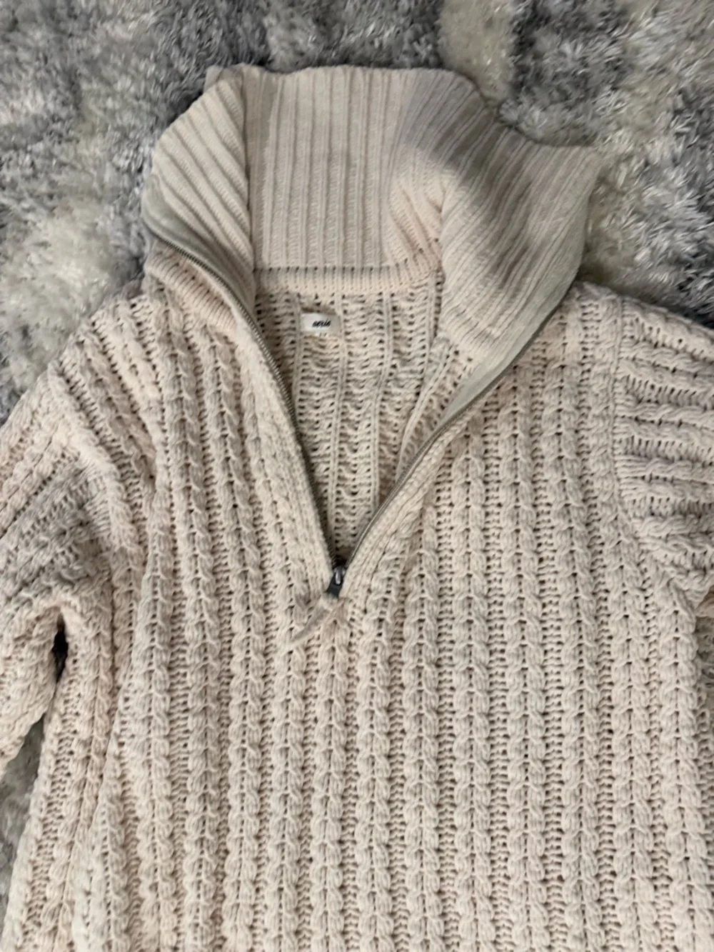 aerie Cream Knit Half-Zip V-Neck Sweater - Picture 3 of 4